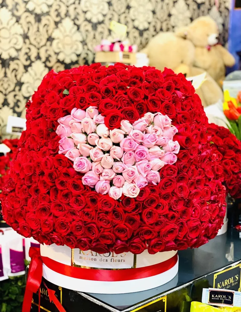 Box 800 Rosas 🌹
