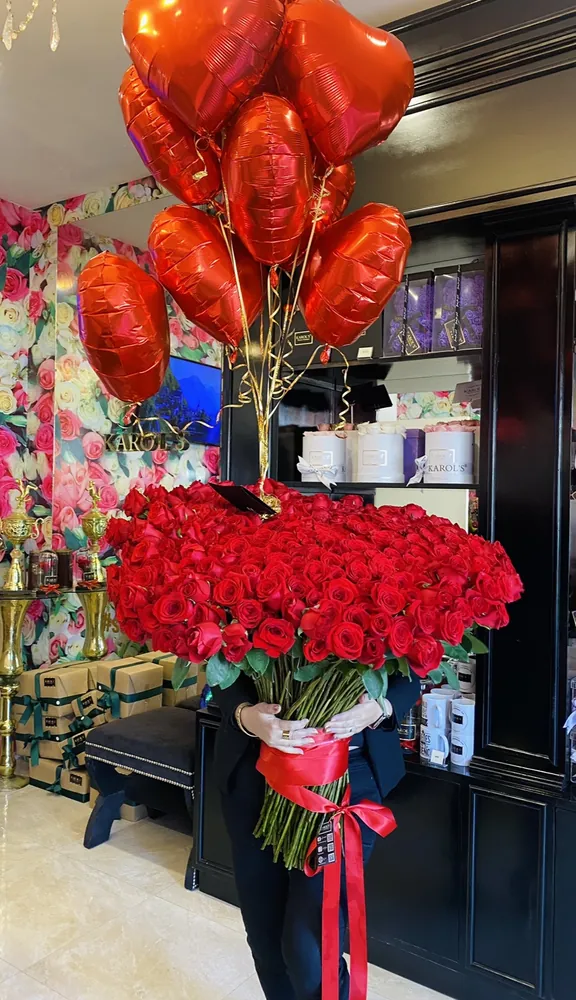 Ramo 365 rosas
